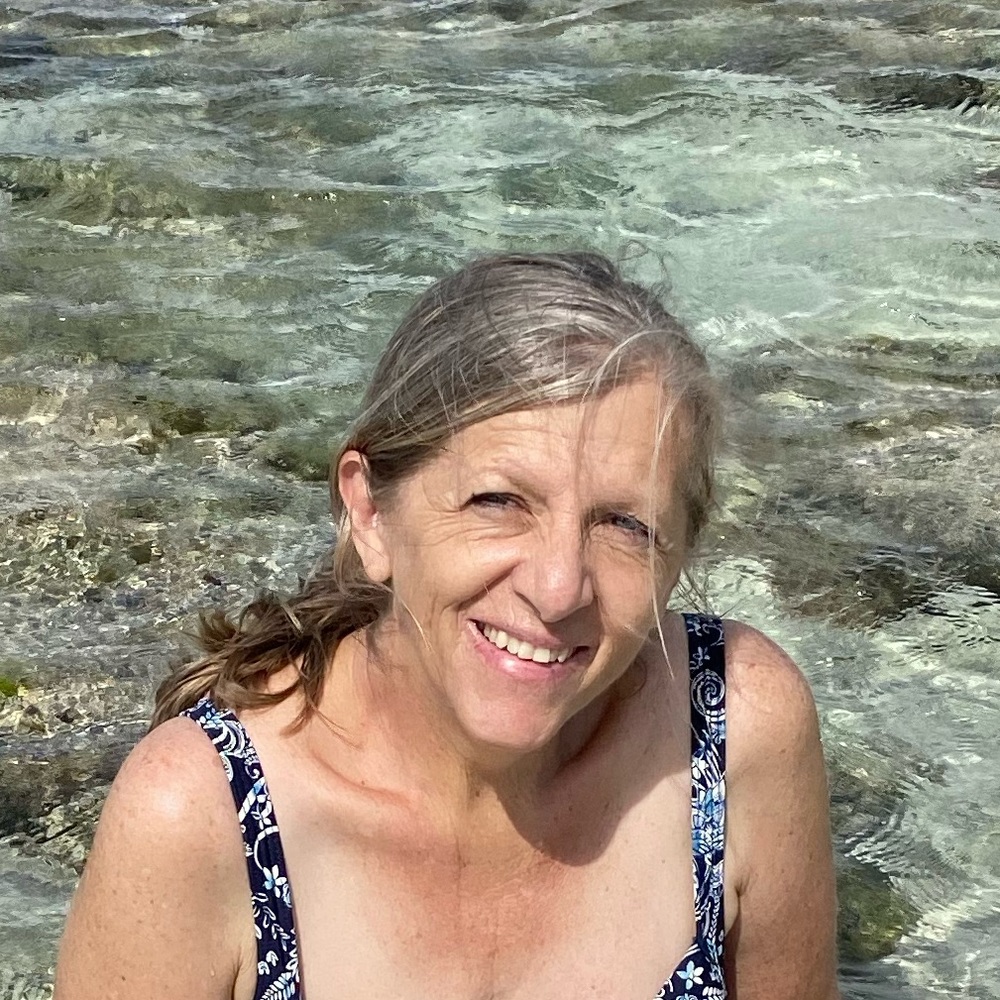 Meet your Posher, Julie